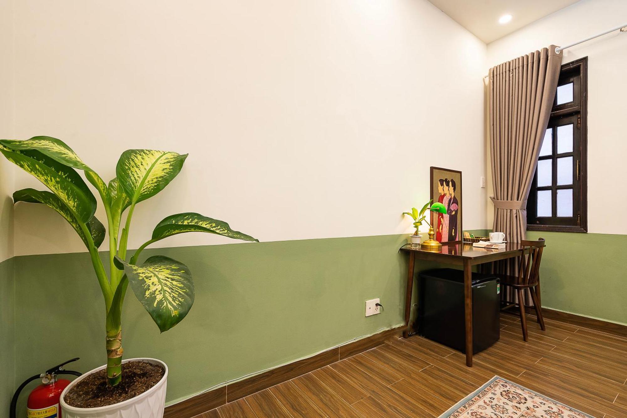 A Little Saigon Hotel - Bui Vien Walking Street Ho Chi Minh-staden Exteriör bild