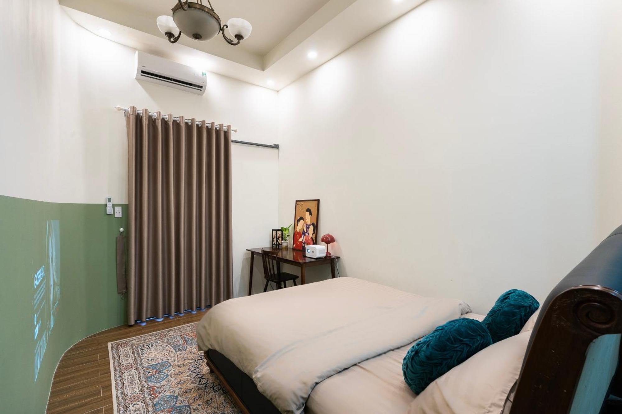 A Little Saigon Hotel - Bui Vien Walking Street Ho Chi Minh-staden Exteriör bild